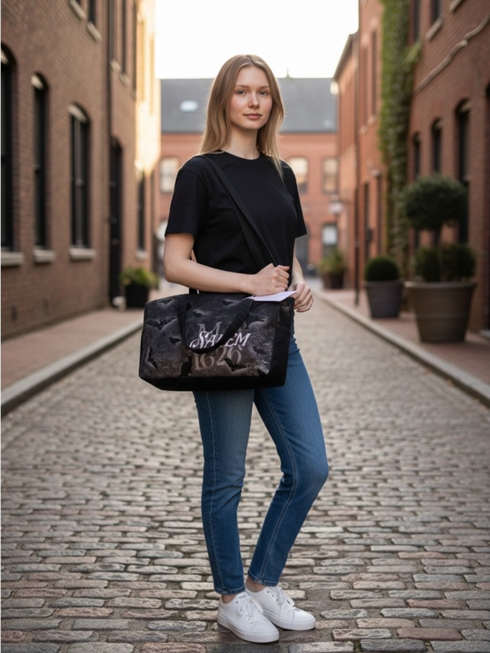 Salem mass 1692  witch Graphic Tote Bag NWT